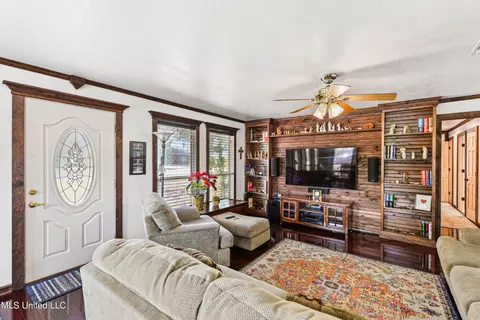 Living - 232 White Harbor Rd, Long Beach, MS 39560 photo 1 of 5