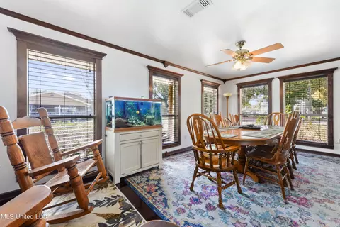 Dining - 232 White Harbor Rd, Long Beach, MS 39560 photo 2 of 3