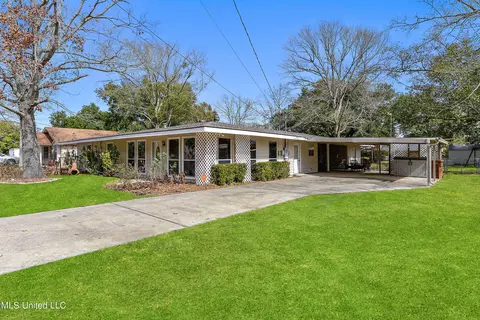 Exterior - 232 White Harbor Rd, Long Beach, MS 39560 photo 2 of 5