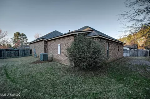 Exterior - 103 Hampton Ridge Rdg, Madison, MS 39110 photo 7 of 7