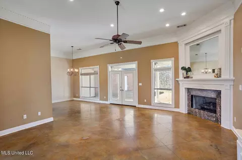 Living - 1264 Olivia Ln, Terry, MS 39170 photo 2 of 3