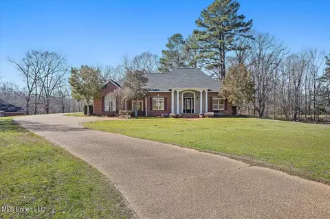 Exterior - 1264 Olivia Ln, Terry, MS 39170 photo 6 of 18