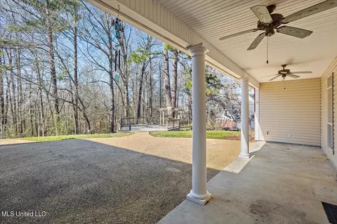 Exterior - 1264 Olivia Ln, Terry, MS 39170 photo 17 of 18