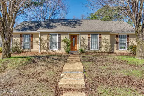 152 Mccormack Dr, Ridgeland, MS 39157