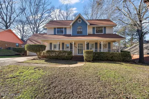 1302 Rosemont Dr, Clinton, MS 39056
