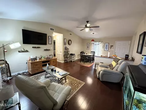 16883 Everett Blvd, Vancleave, MS 39565 photo 6