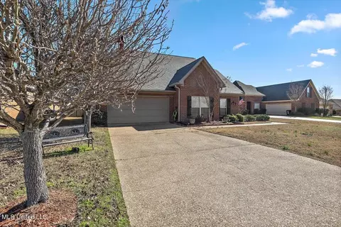 Exterior - 136 Copper Ridge Ln, Florence, MS 39073 photo 4 of 10