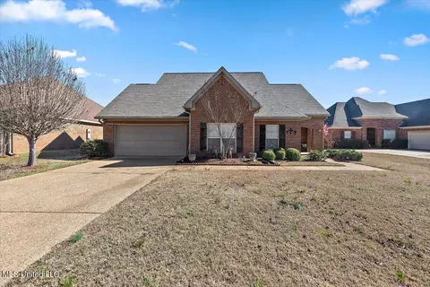 136 Copper Ridge Ln, Florence, MS 39073