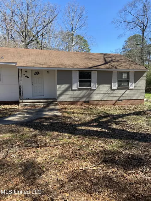 246 S Sunset Terrace Ter, Jackson, MS 39212