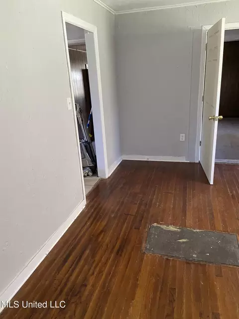 246 S Sunset Terrace Ter, Jackson, MS 39212 photo 19