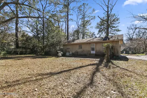 1012 Auburn Dr, Jackson, MS 39211 photo 5