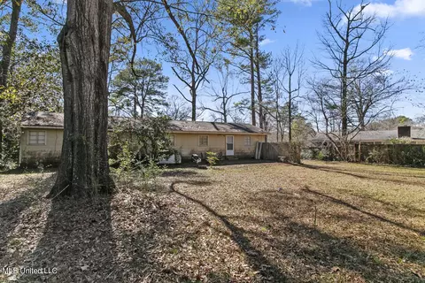 1012 Auburn Dr, Jackson, MS 39211 photo 6