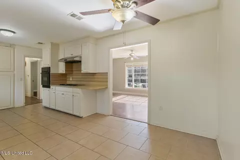 1012 Auburn Dr, Jackson, MS 39211 photo 15