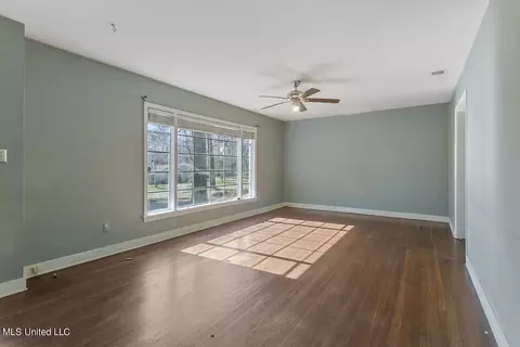 1012 Auburn Dr, Jackson, MS 39211 photo 8