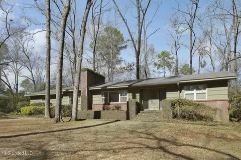 Exterior - 1910 E Northside Dr, Jackson, MS 39211 photo 8 of 9