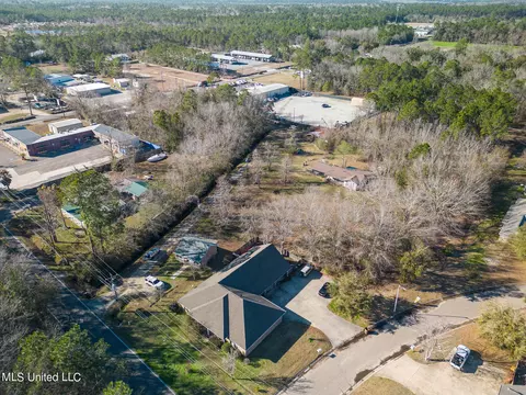 20294 Daugherty Rd, Long Beach, MS 39560 photo 6