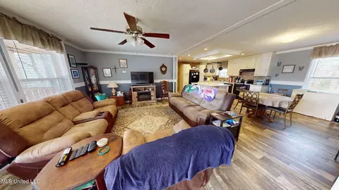 7600 E Dunn Ln, Olive Branch, MS 38654 photo 5