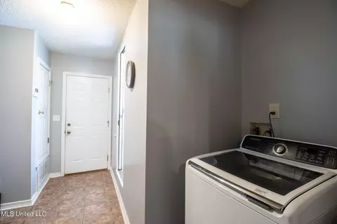 Other - 838 Eagle Eyrie Dr, Biloxi, MS 39532 photo 1 of 2