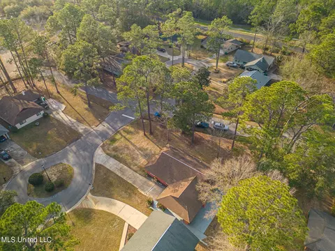 View/Area - 7 Quail Creek Dr, Diamondhead, MS 39525 photo 3 of 3