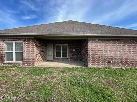 Exterior - 136 Grace Dr, Flowood, MS 39232 photo 5 of 6
