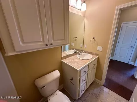 Bath - 136 Grace Dr, Flowood, MS 39232 photo 6 of 6