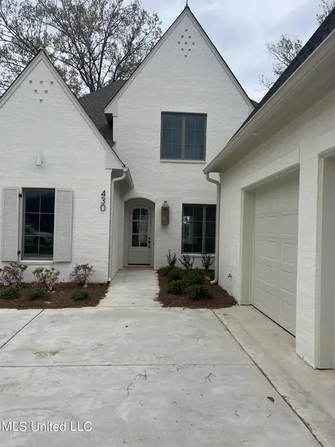 430 Whittington Circle Cir, Madison, MS 39110 photo 2