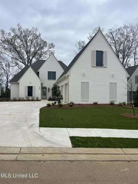 430 Whittington Circle Cir, Madison, MS 39110