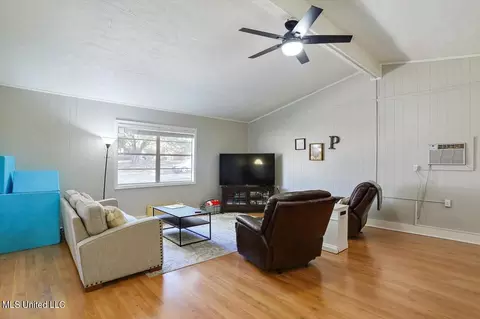 Living - 1304 Post Rd, Clinton, MS 39056 photo 2 of 5