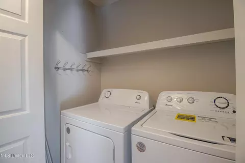 Other - 211 Highpoint Dr, Diamondhead, MS 39525 photo 3 of 6