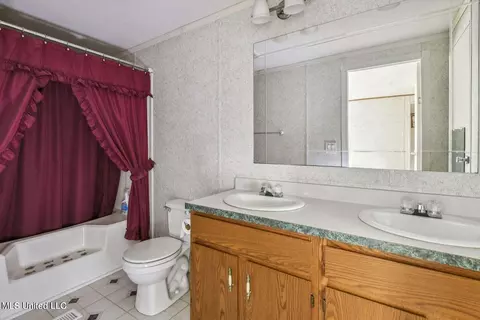 Bath - 23066 Hegan Dr, Saucier, MS 39574 photo 1 of 5