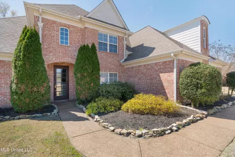 Exterior - 1835 Gracie Rd, Hernando, MS 38632 photo 2 of 4