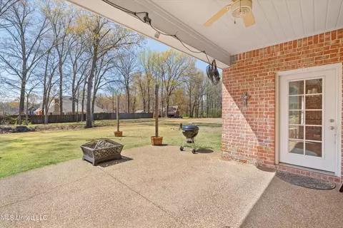 Exterior - 1835 Gracie Rd, Hernando, MS 38632 photo 3 of 4