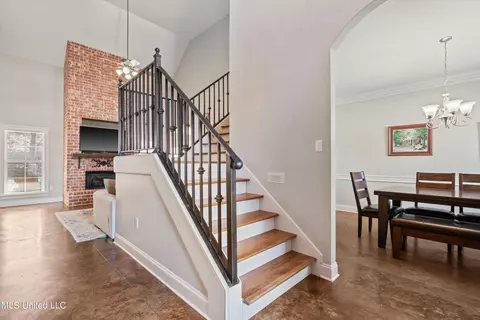 Entry Way - 1835 Gracie Rd, Hernando, MS 38632 photo 1 of 2
