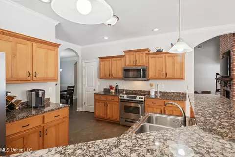 Kitchen - 1835 Gracie Rd, Hernando, MS 38632 photo 1 of 1