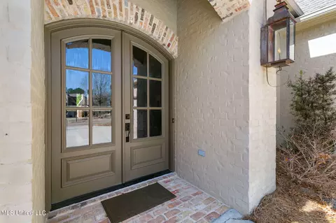 Entry Way - 123 Vinca Dr, Madison, MS 39110 photo 1 of 2