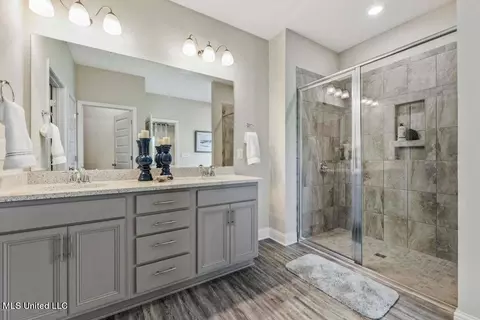 Bath - 9013 Addison Blvd, Long Beach, MS 39560 photo 1 of 5