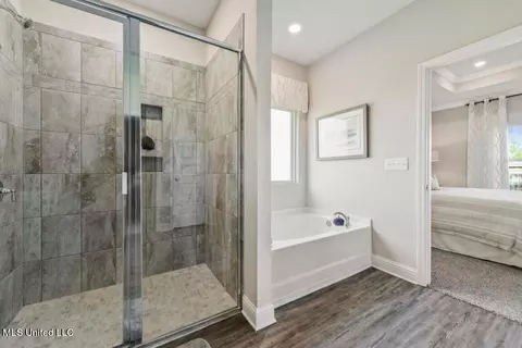 Bath - 9013 Addison Blvd, Long Beach, MS 39560 photo 2 of 5