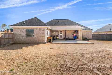 Exterior - 445 Araglen Dr, Canton, MS 39046 photo 12 of 15