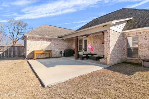 Exterior - 445 Araglen Dr, Canton, MS 39046 photo 8 of 15