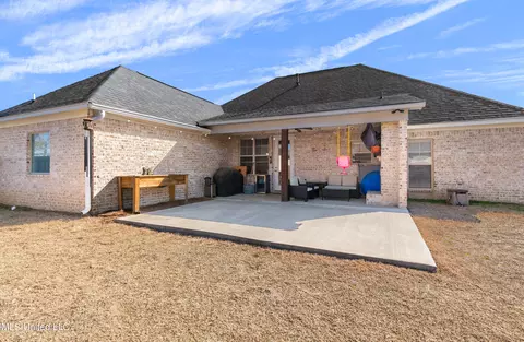 Exterior - 445 Araglen Dr, Canton, MS 39046 photo 9 of 15