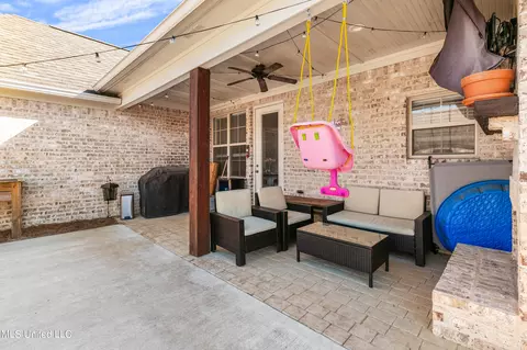 Exterior - 445 Araglen Dr, Canton, MS 39046 photo 7 of 15