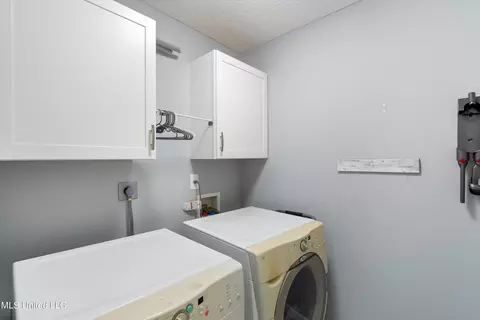 Other - 9869 Chris Dr, Olive Branch, MS 38654 photo 2 of 3