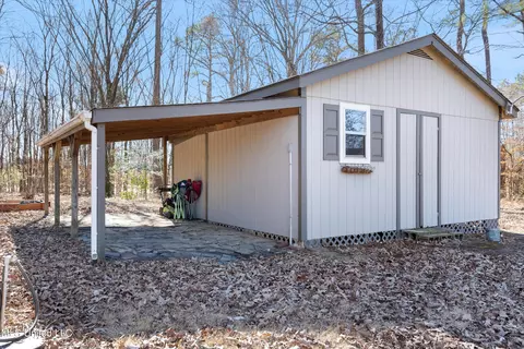 Exterior - 9869 Chris Dr, Olive Branch, MS 38654 photo 7 of 9