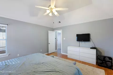 Bedroom - 9869 Chris Dr, Olive Branch, MS 38654 photo 2 of 6