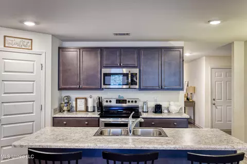 Kitchen - 606 Verbena Dr, Long Beach, MS 39560 photo 6 of 6