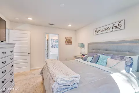 Bedroom - 606 Verbena Dr, Long Beach, MS 39560 photo 2 of 5
