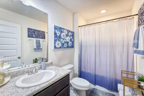Bath - 606 Verbena Dr, Long Beach, MS 39560 photo 3 of 3