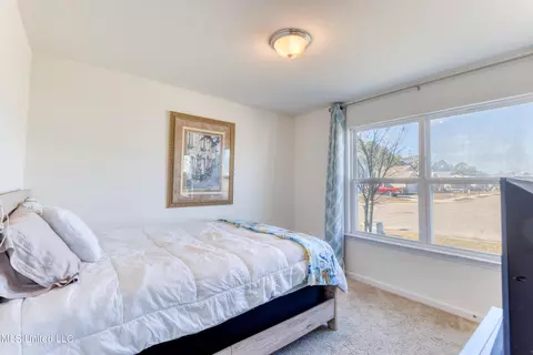 Bedroom - 606 Verbena Dr, Long Beach, MS 39560 photo 3 of 5