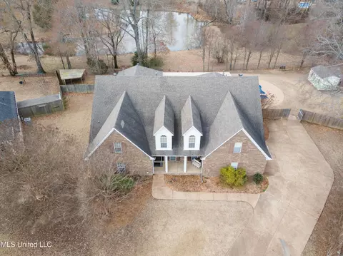 Exterior - 1708 Roberts Cv, Hernando, MS 38632 photo 11 of 11