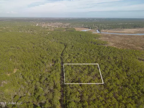 0 Edgewater Dr, Pass Christian, MS 39571